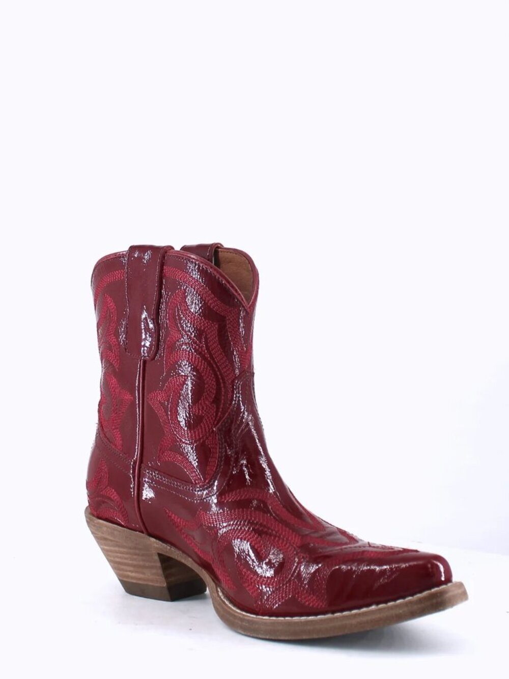 Buck & Brana - REGINA CHAROL RED - W10 ($230 MSRP)